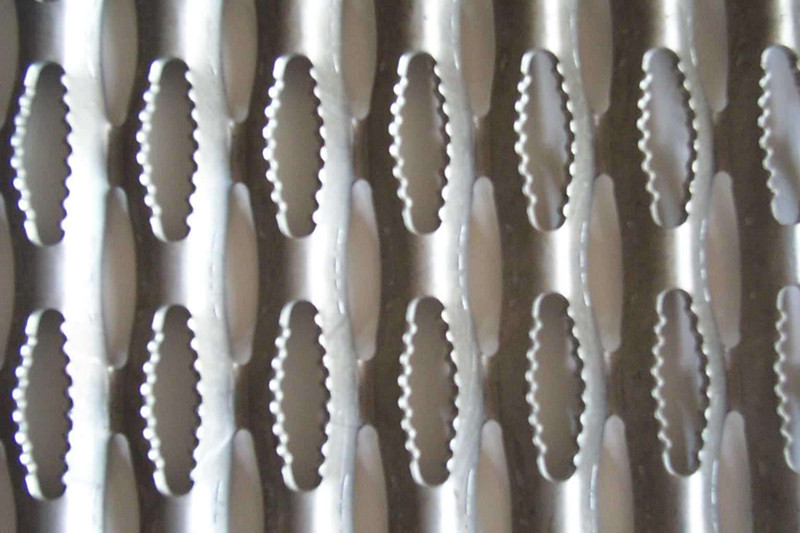 不銹鋼鱷魚嘴防滑板